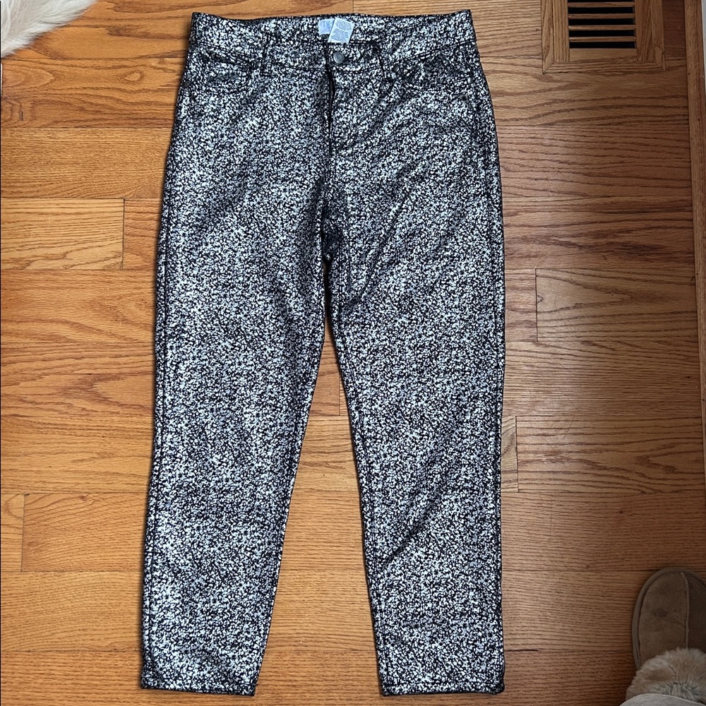 Time & Tru Sparkly Black and silver Pants